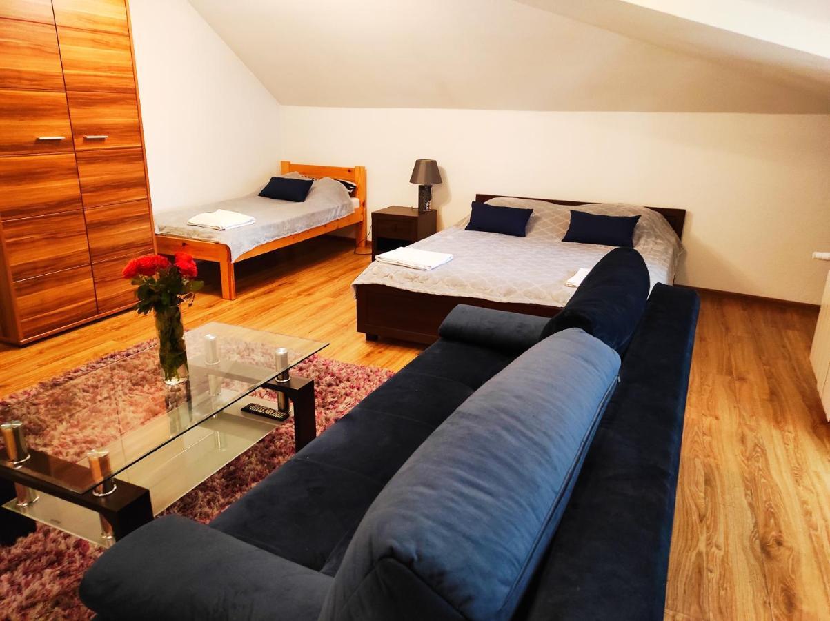 Hostel & Restauracja Santorini Бялисток Екстериор снимка