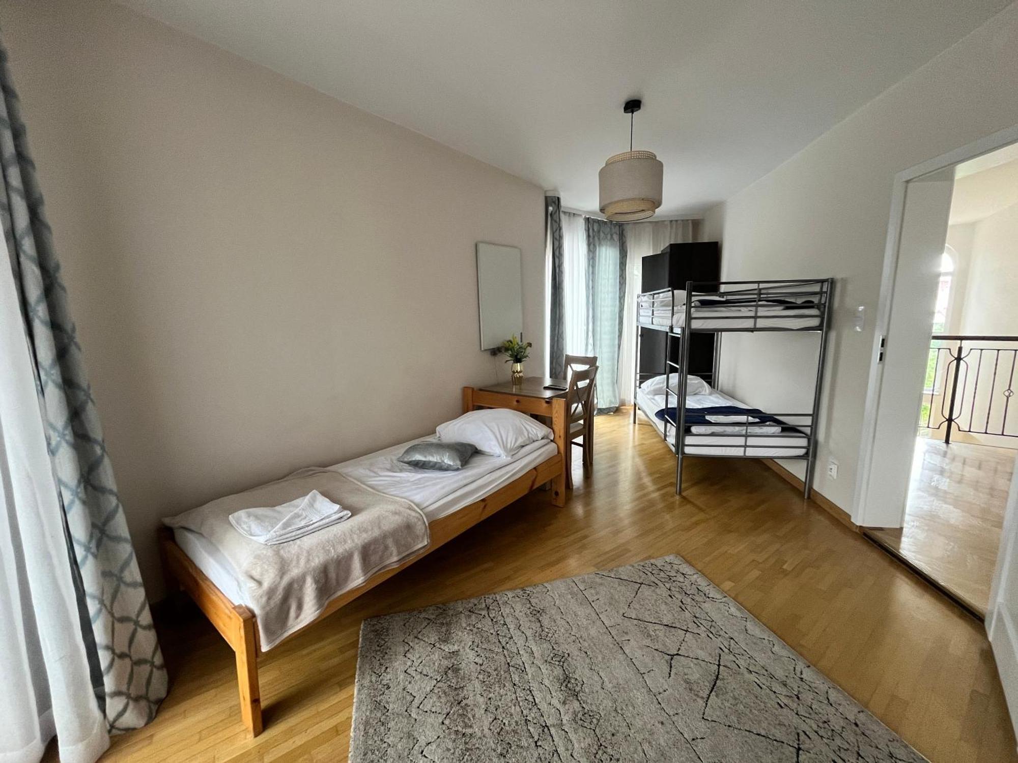 Hostel & Restauracja Santorini Бялисток Екстериор снимка