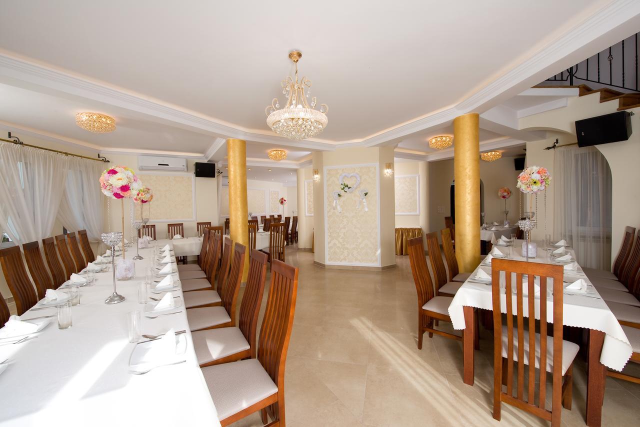 Hostel & Restauracja Santorini Бялисток Екстериор снимка