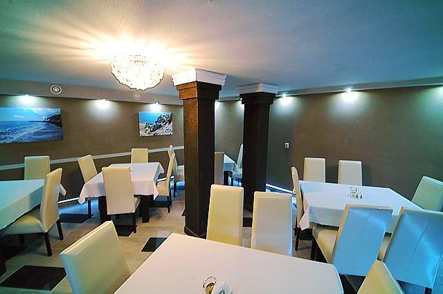 Hostel & Restauracja Santorini Бялисток Екстериор снимка