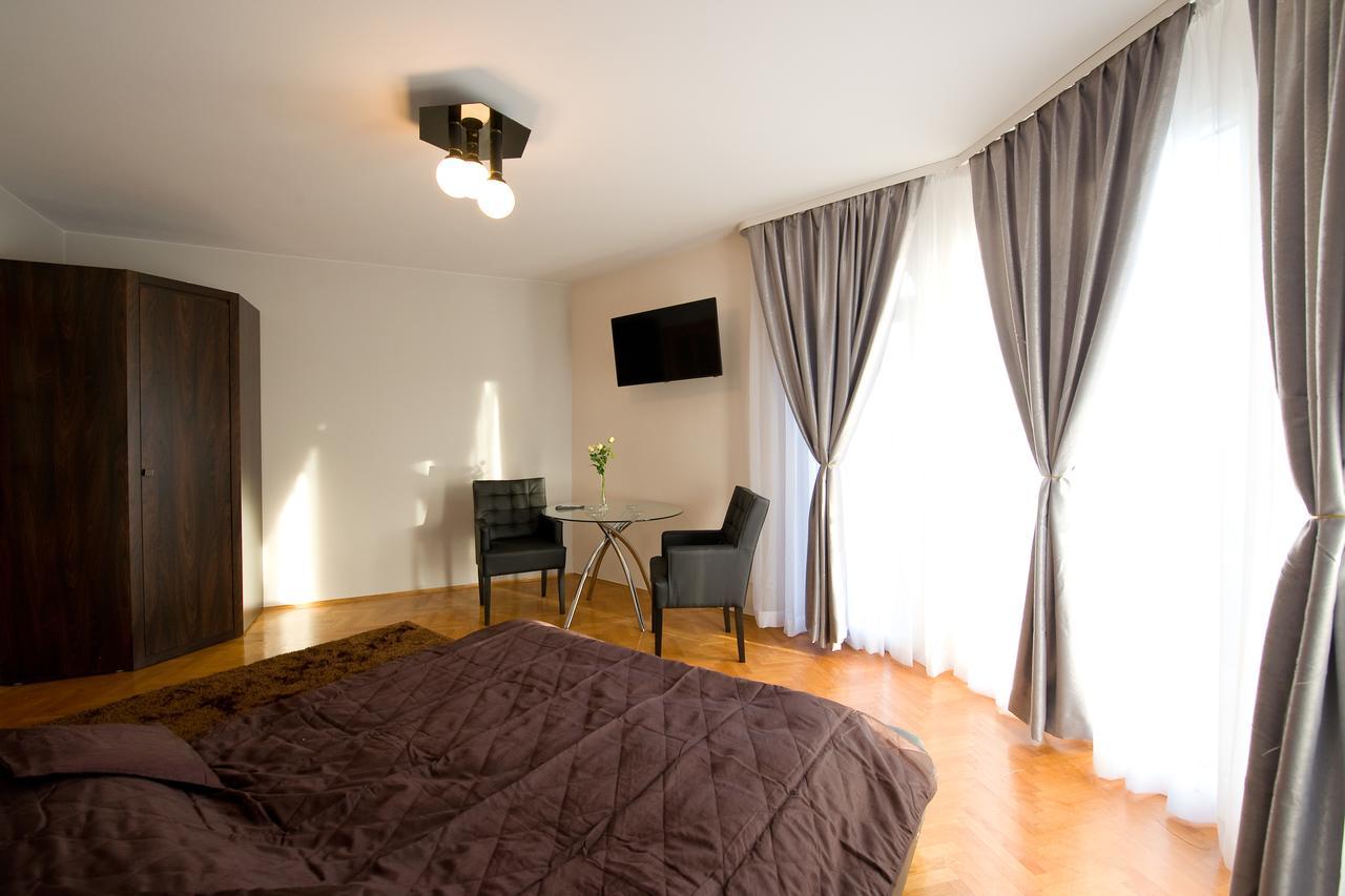 Hostel & Restauracja Santorini Бялисток Екстериор снимка
